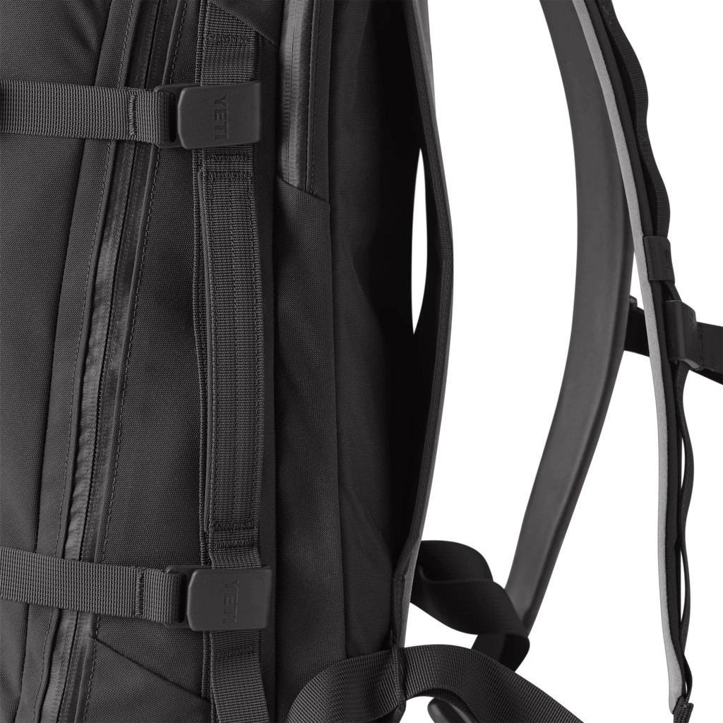 Crossroads® 27L Backpack
