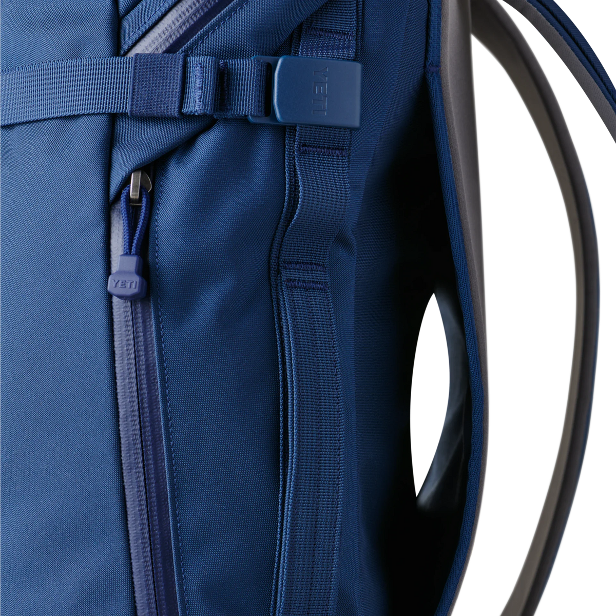 Crossroads® 22L Backpack